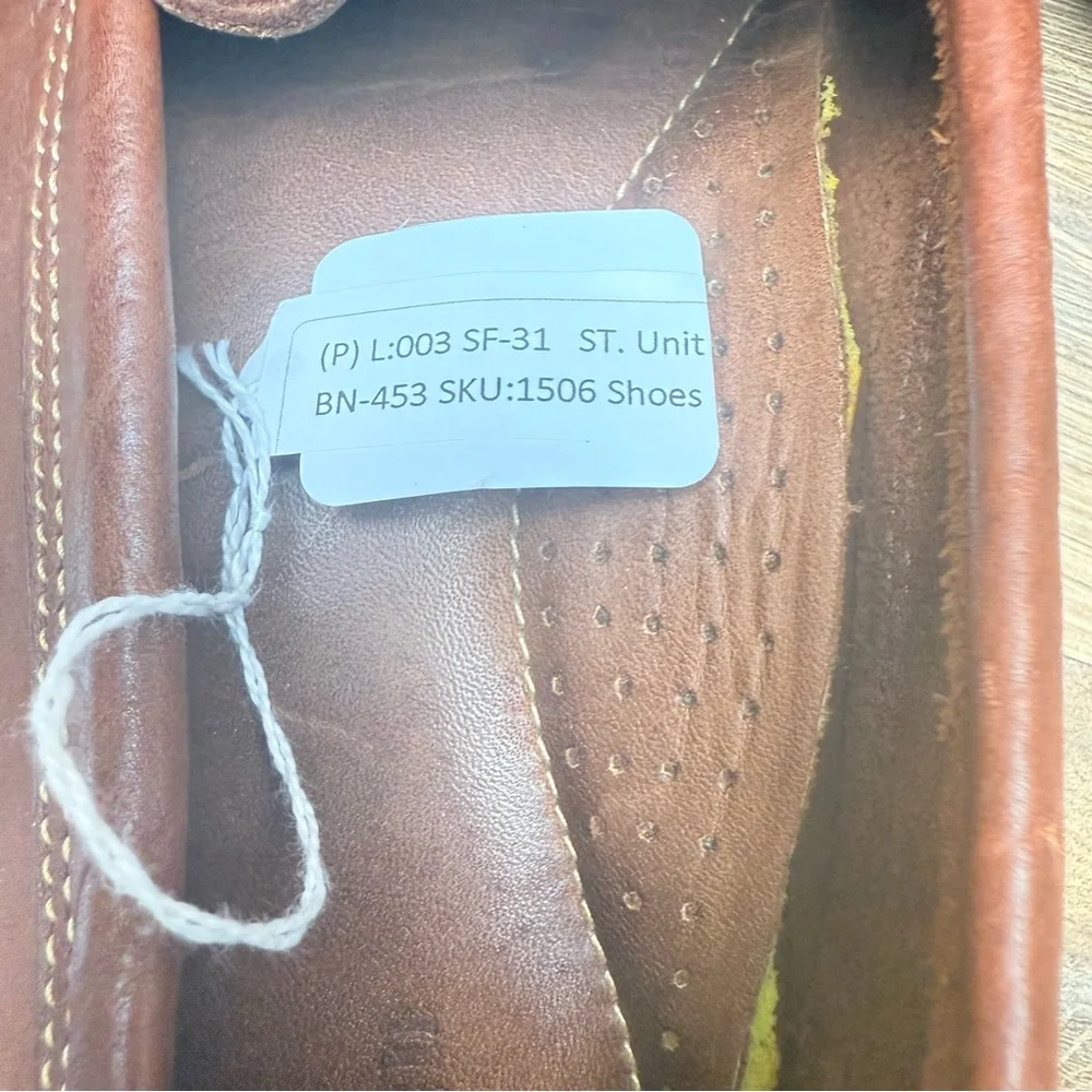 LL Bean women size 8.5 Brown Leather Boat Shoes Loafers Slip On Casual Comfort